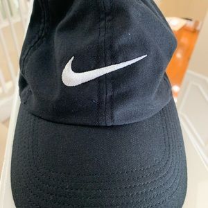 Nike black Dri-fit hat